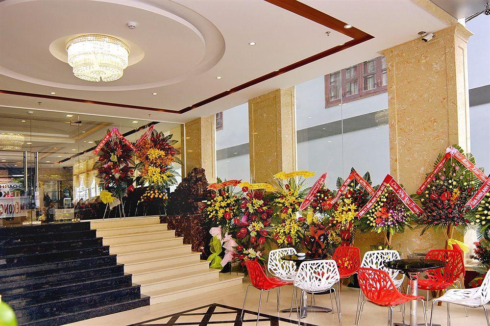 Nam Hung Hotel Nha Trang Exteriör bild