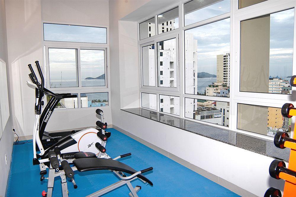 Nam Hung Hotel Nha Trang Exteriör bild