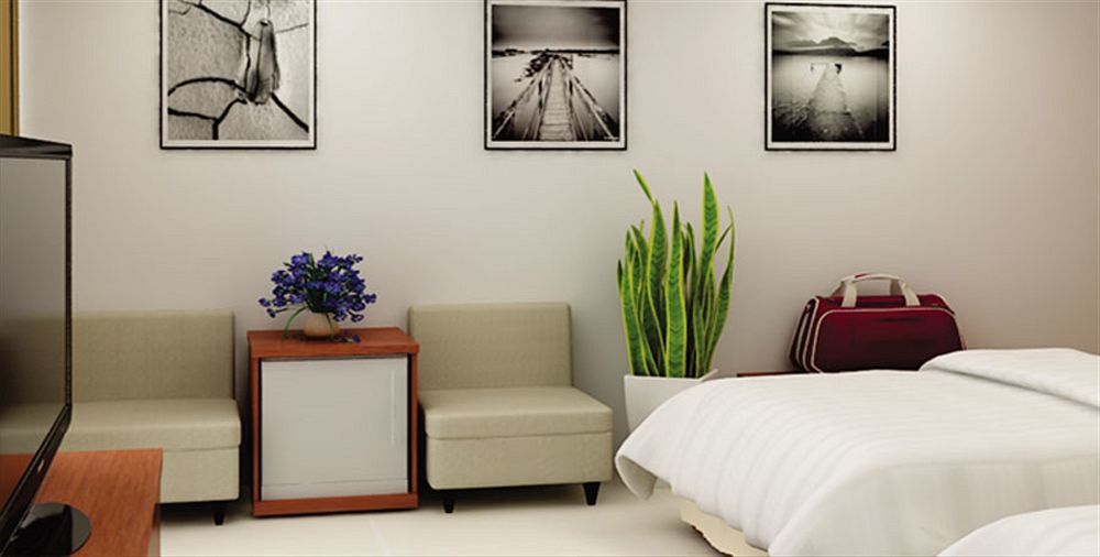 Nam Hung Hotel Nha Trang Exteriör bild