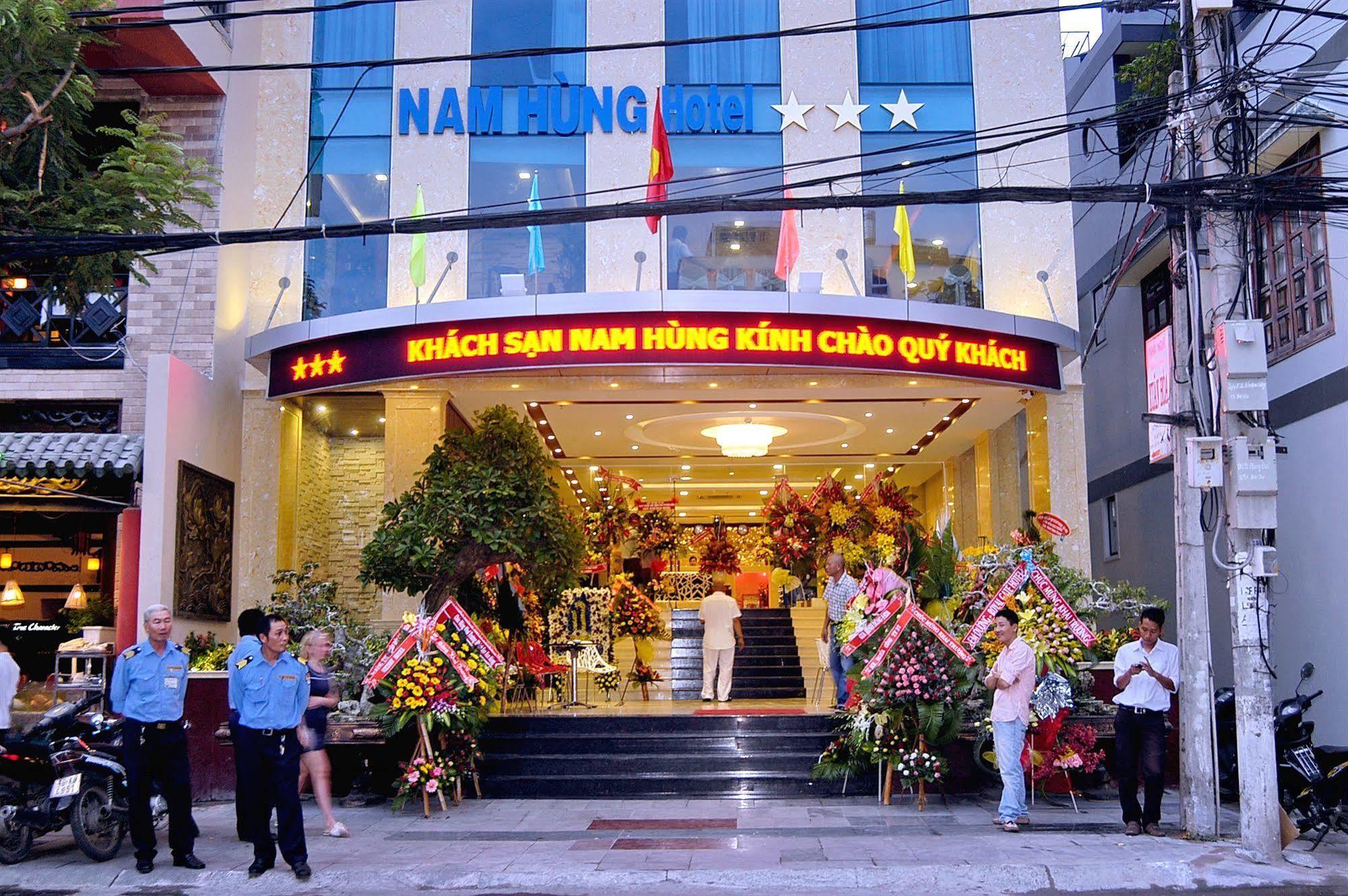 Nam Hung Hotel Nha Trang Exteriör bild